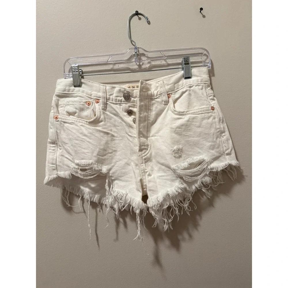 We The Free Free People White Distressed Denim Shorts Size 25 - Picture 1 of 3